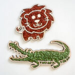 Leuk met letters Houten Vultray en stempel Leeuw