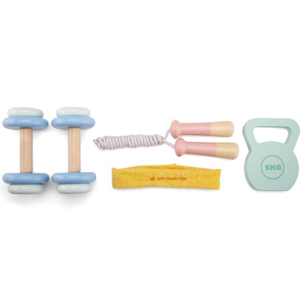 fitnesset2 New Classic Toys Houten Speelgoed Fitness Set - 5 onderdelen