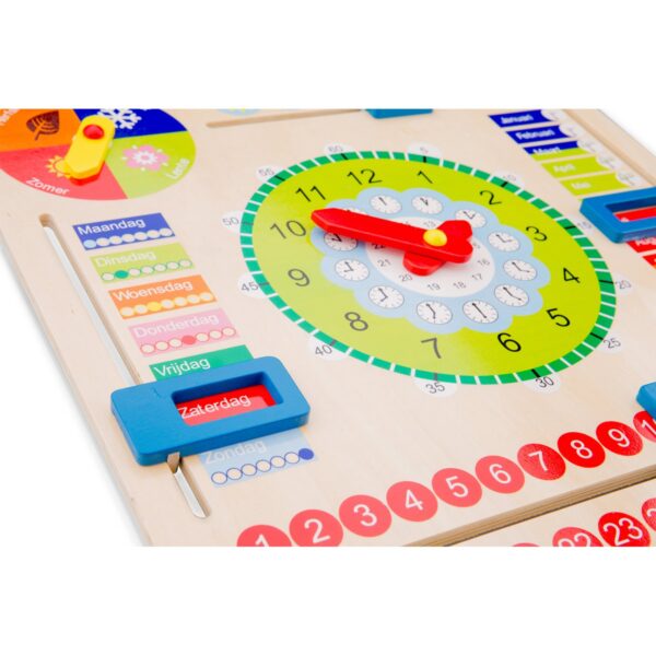 kalenderklok2 New Classic Toys Kalenderklok
