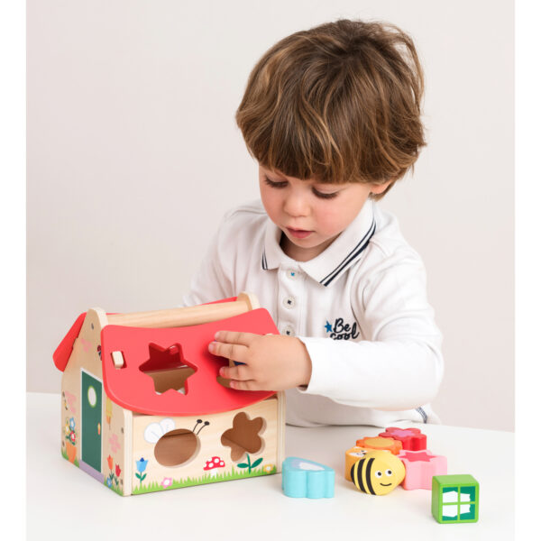 vormenhuis5 New Classic Toys houten vormenhuis