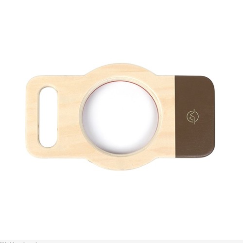 natuuronderzoek kinderen, insecten bekijken vergrootglas, avontuurlijk buitenspeelgoed, vergrootglas met draagriem, kindvriendelijk vergrootglas leren en ontdekken speelgoed. natuur speelgoed FSC, speelgoed vergrootglas XXL