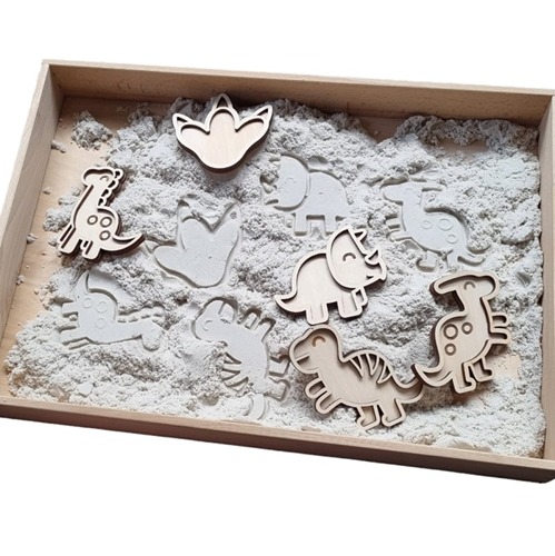 minivulvorm dino1 (1) sensory houten bak met kinetisch zand en de minivulvormen dino's van kiddi