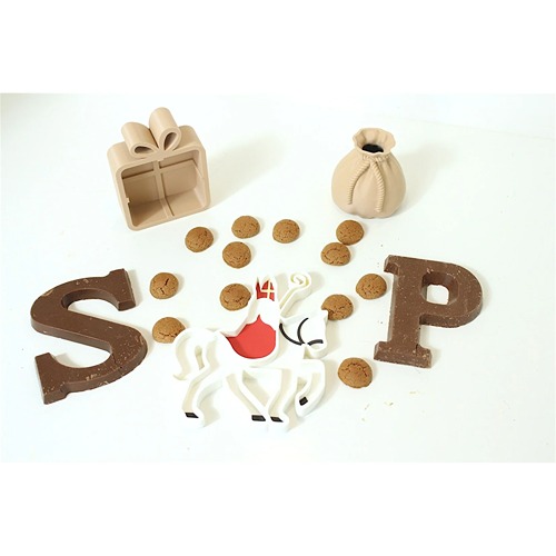 speeltary-sinterklaas-kidskabinet-duurzaam Sensorisch spel met Sinterklaas vulvorm – Het Speellab