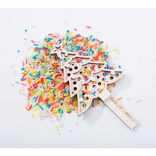 sensorisch-speelgoed-hout-speelrijst-zeefje-educatief-het-speellab Duurzaam FSC houten sensorisch zeefje voor kinderen