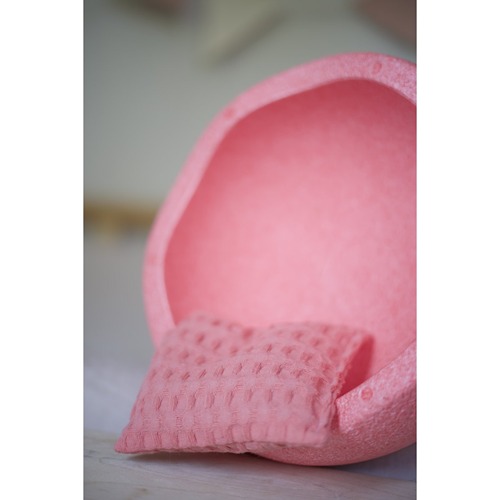 -sensorsiche-pittenzak-roze-pastel-regenboog-pit-and-play Pittenzak roze pastel regenboog sensory bean bag van Pit and Play bij Het Speellab