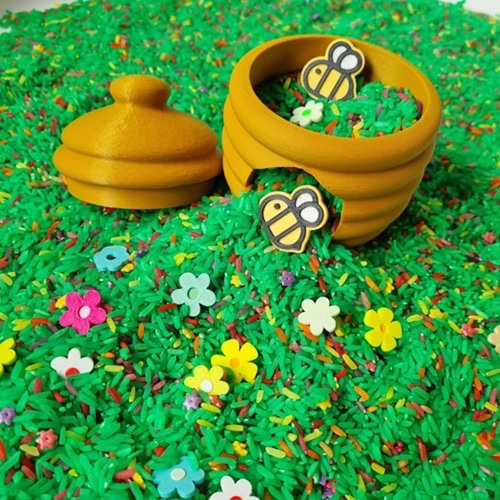 Kiddi Magic mini;'s bijen en bloemen PLA figuren voor fantasierijk rollenspel, sensorisch en open einde spel Met speelrijst